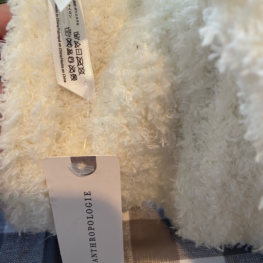 Anthropologie ivory cozy scarf